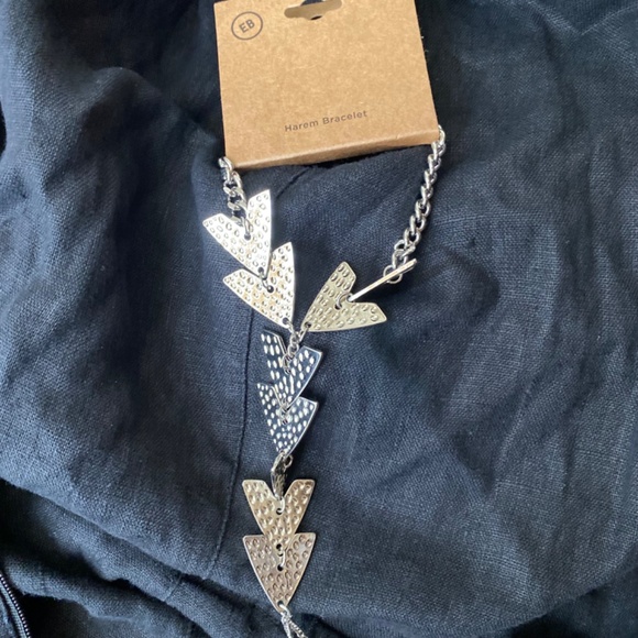 Earthbound Arrow Charm Harem Bracelet NWT - Picture 5 of 6